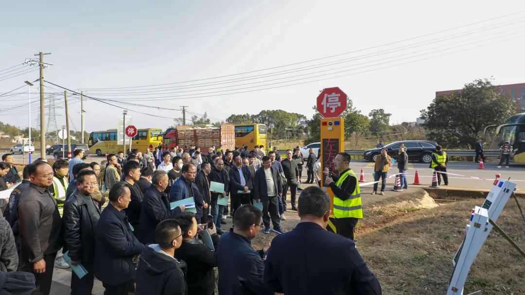 1710422878773573.jpg 1710422878773573.jpg